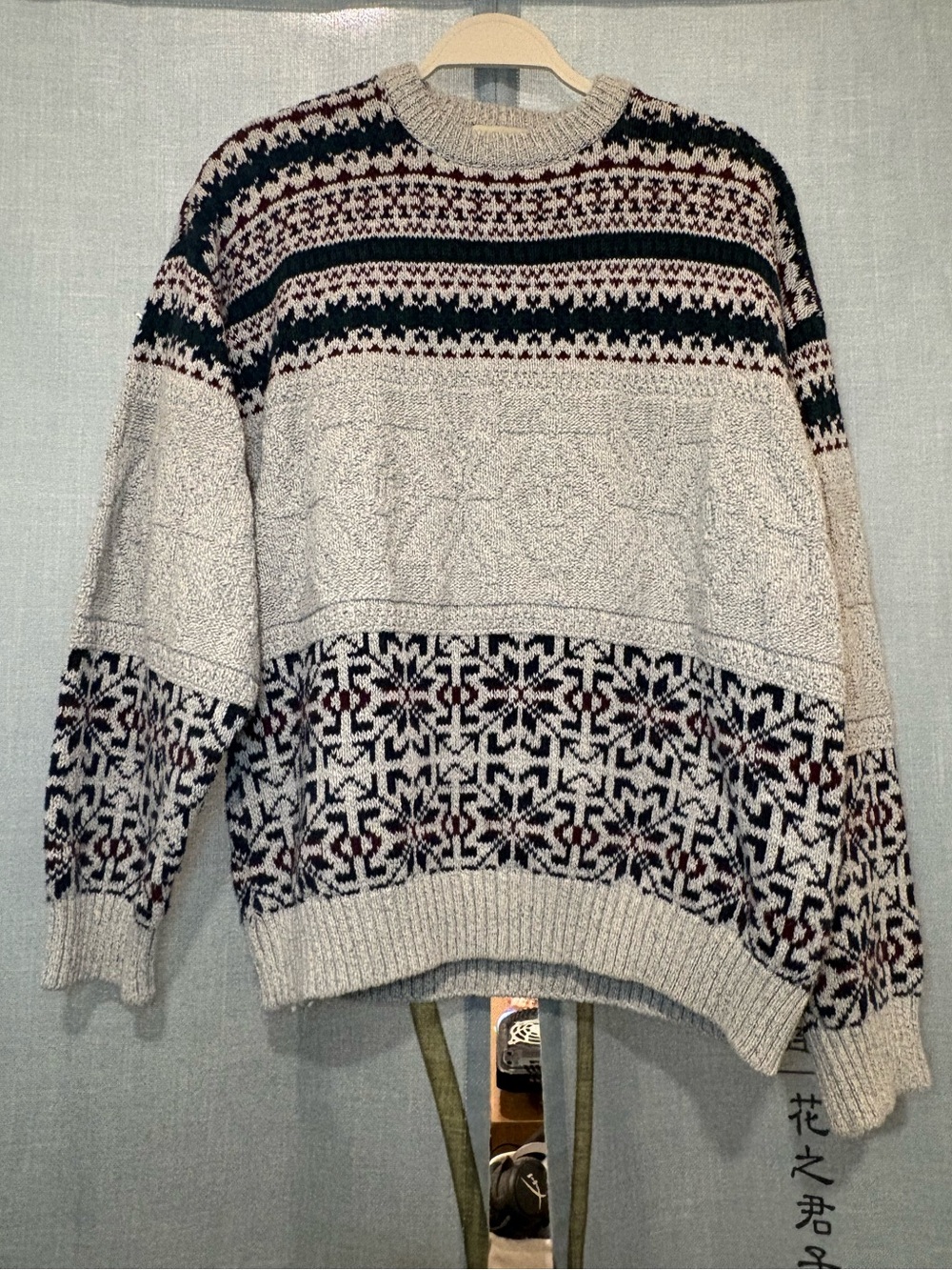 Men's Edie Bauer Crewneck Fair Isle Sweater in Light Gray